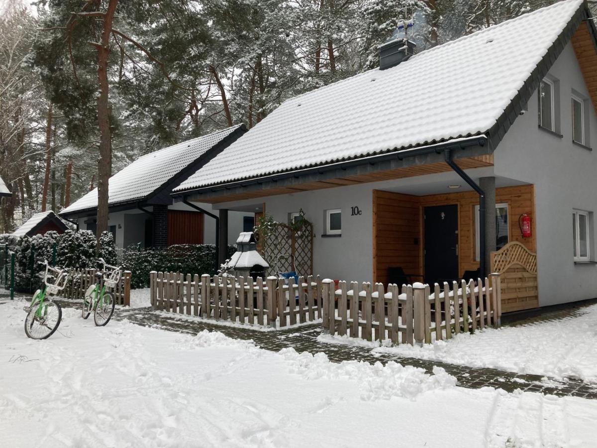 Domek pod lasem Pogorzelica  Exteriér fotografie